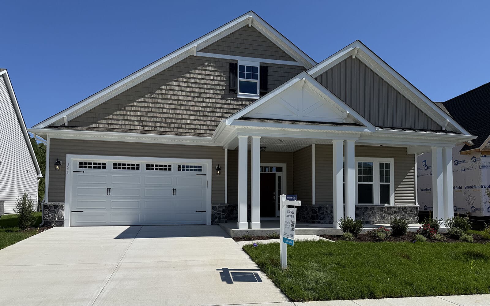 1151-QuincyII-Ext (2)