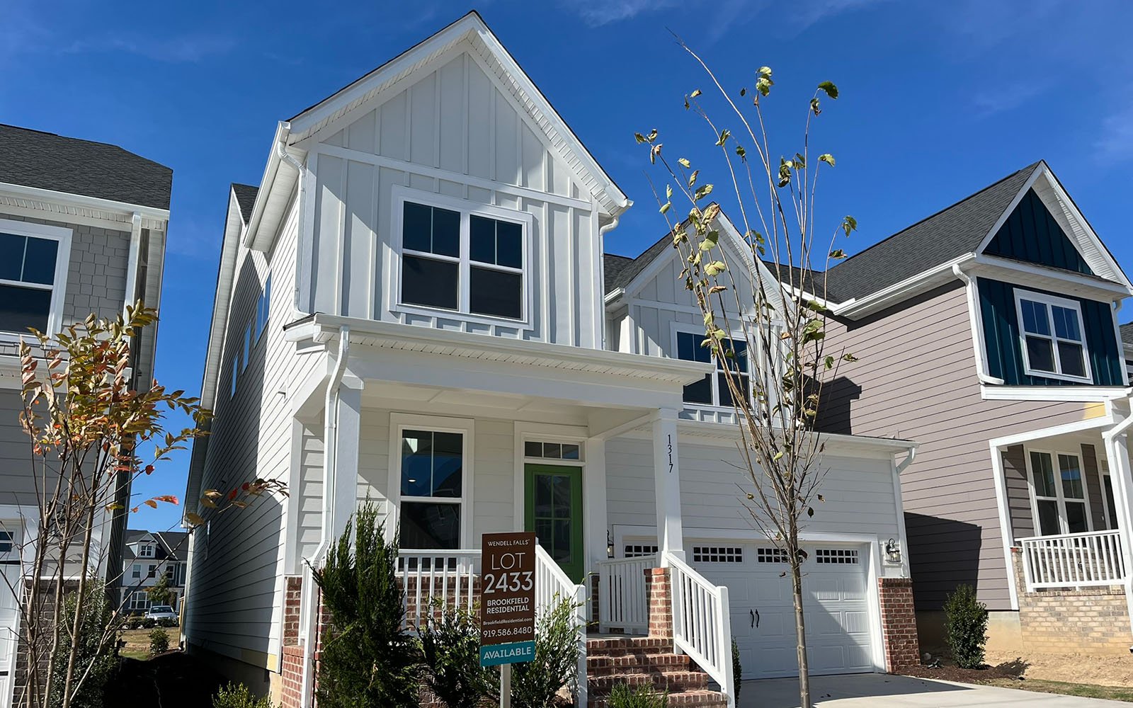 declan_2433_exterior_wendell_falls_brookfield_residential