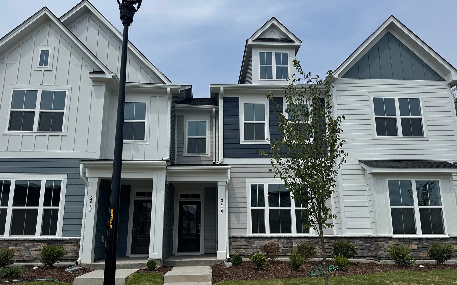 morgan_2570_exterior (3)